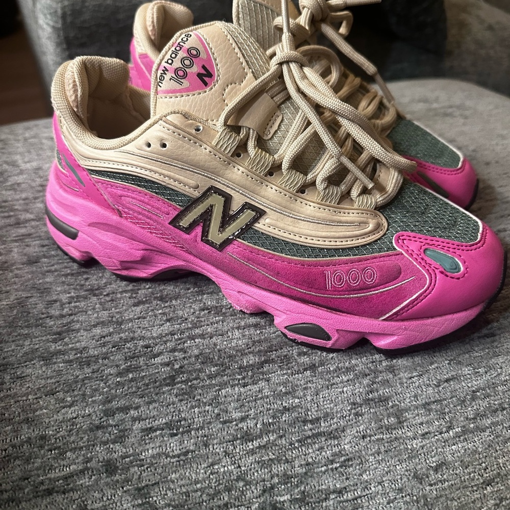 New Balance 1000 sandstone Pink sneakers